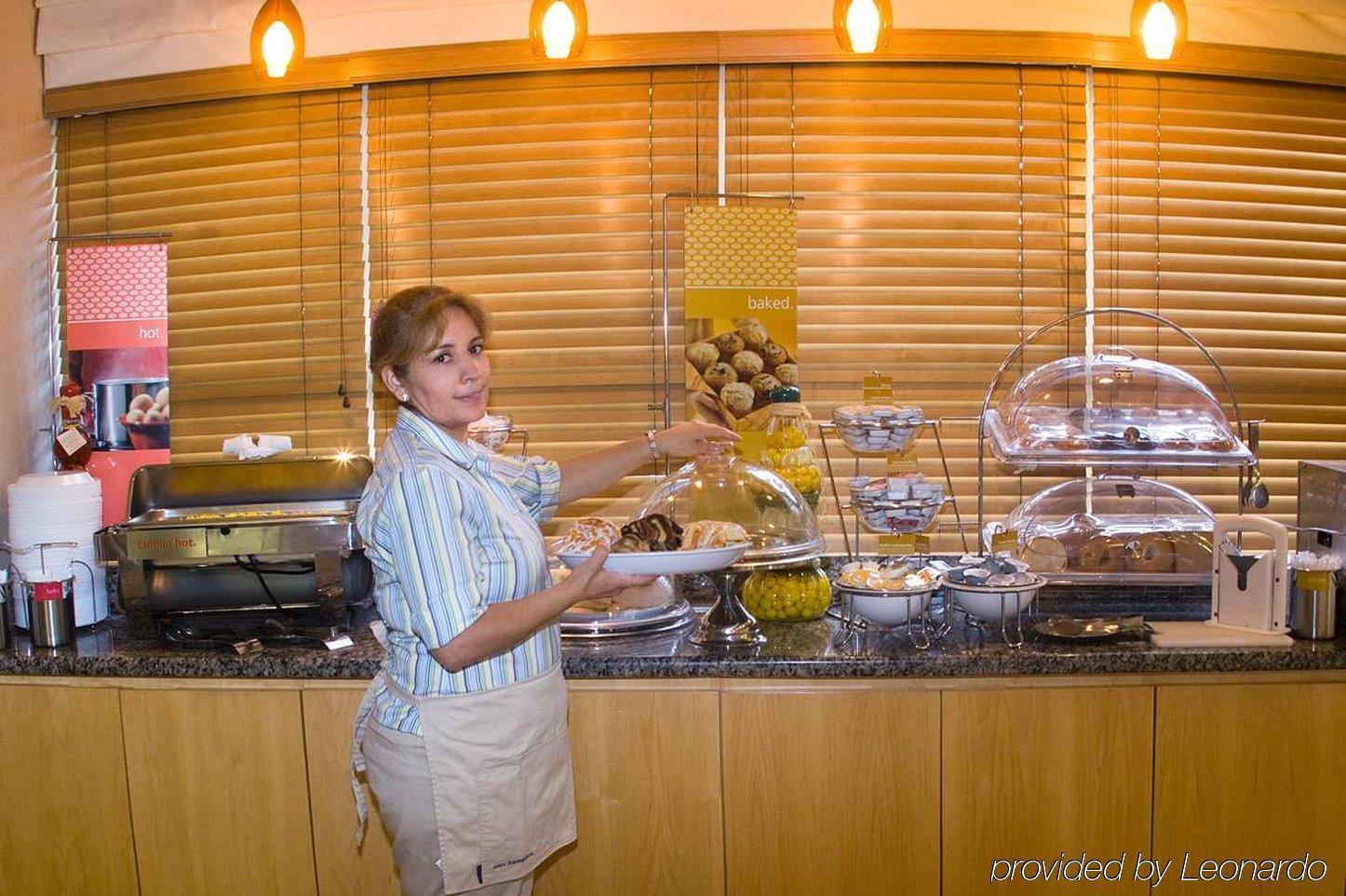 Hampton Inn Miami-Coconut Grove/Coral Gables Restaurant foto